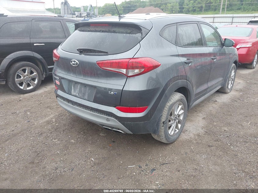 2017 HYUNDAI TUCSON auction photo 4