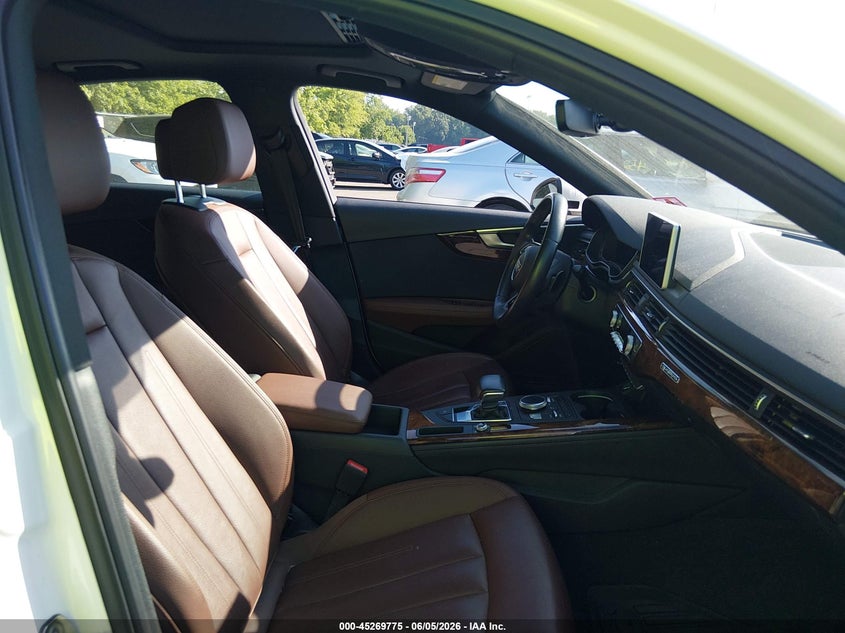 2019 AUDI A4 auction photo 5