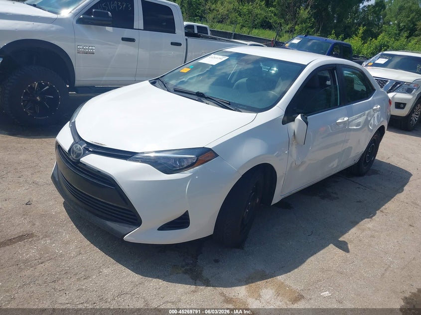 Vin: 5yfburhexhp571868, lot: 45767615, toyota corolla le 20172