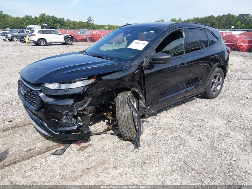 Vin: 1fmcu0mn9rua12463, lot: 45767621, ford escape st-line 20242