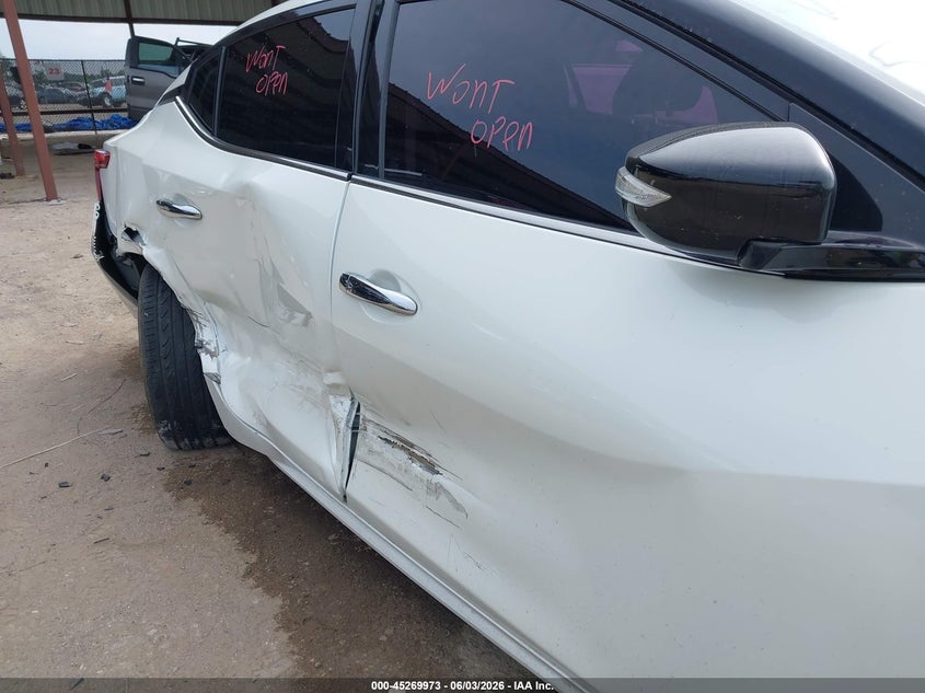 2017 NISSAN MAXIMA auction photo 6