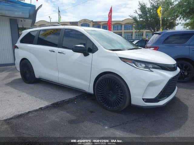Vin: 5tddrkec3rs210558, lot: 45767800, toyota sienna xse 2024 img_1