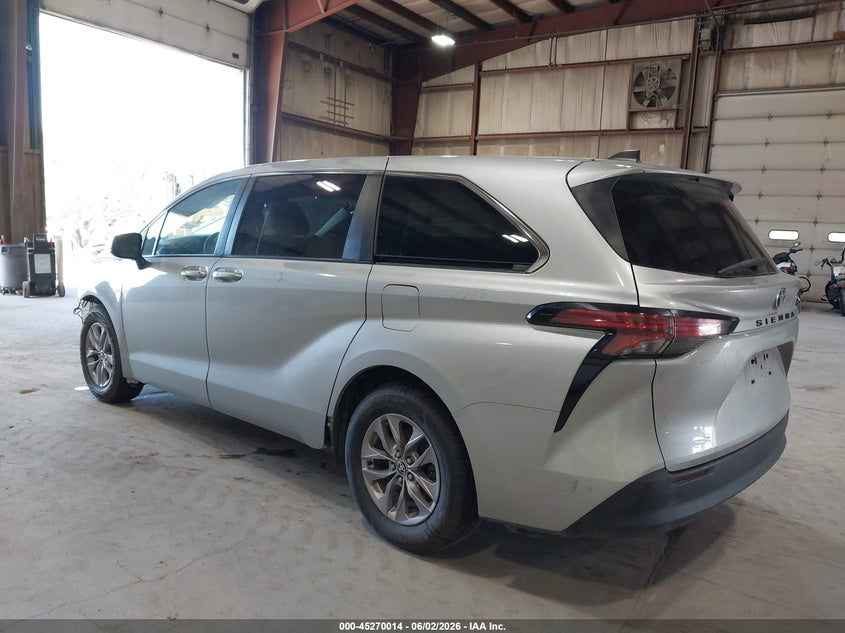 Vin: 5tdkskfc9ns066034, lot: 45767838, toyota sienna le 20223