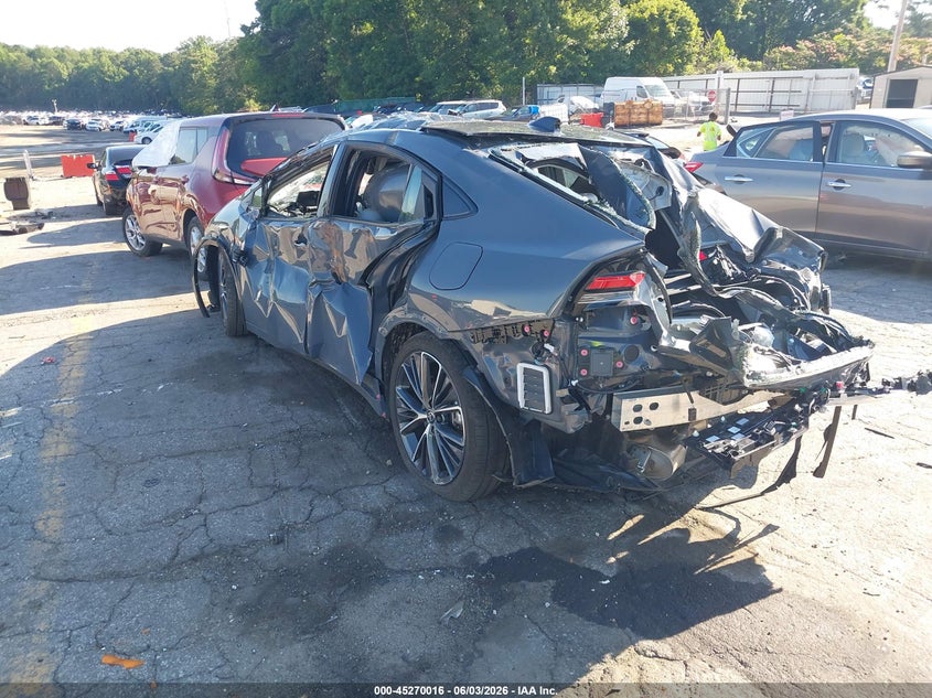 Vin: jtdacaau0r3036348, lot: 45767840, toyota prius xle 20243