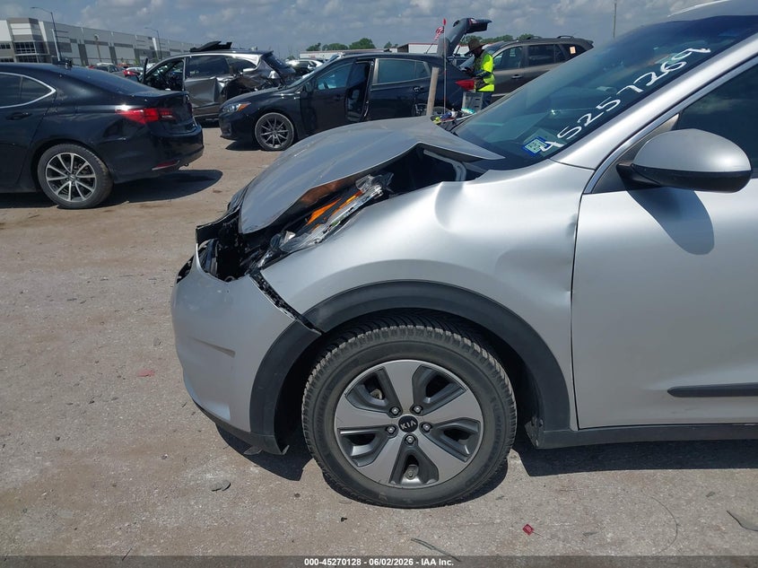 2019 KIA NIRO auction photo 6