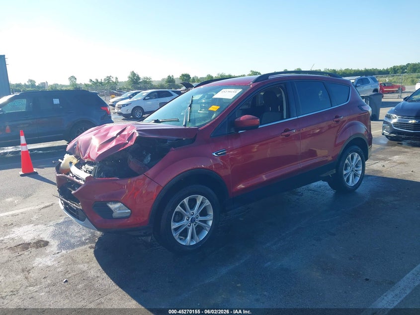 Vin: 1fmcu0gd5juc03157, lot: 45767979, ford escape se 20182