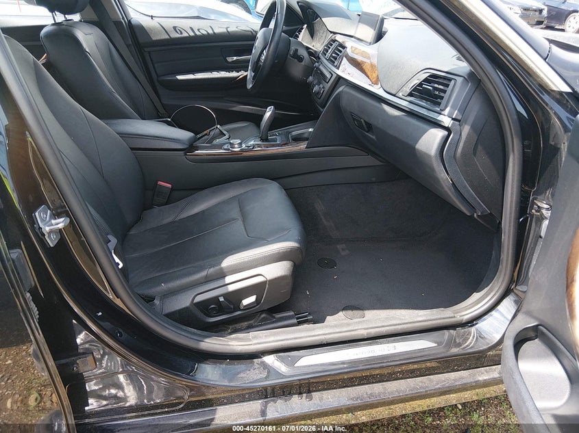 2013 BMW ACTIVEHYBRID 3 auction photo 5