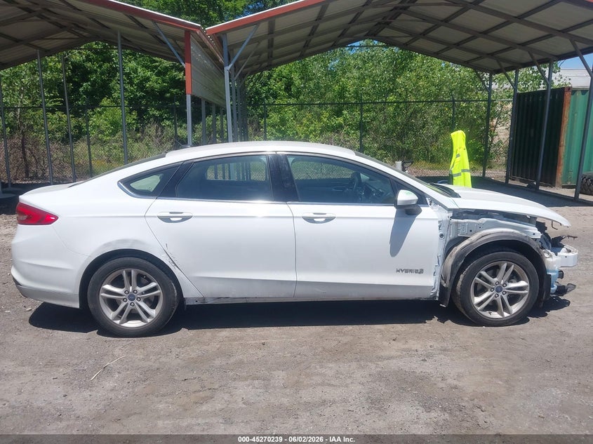 VIN 3FA6P0LU0JR150623 2018 FORD FUSION HYBRID SE