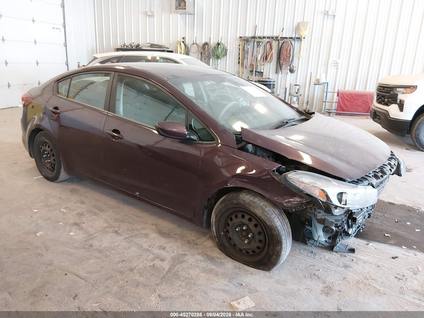 Vin: 3kpfk4a71he124384, lot: 45768112, kia forte lx 2017 img_1