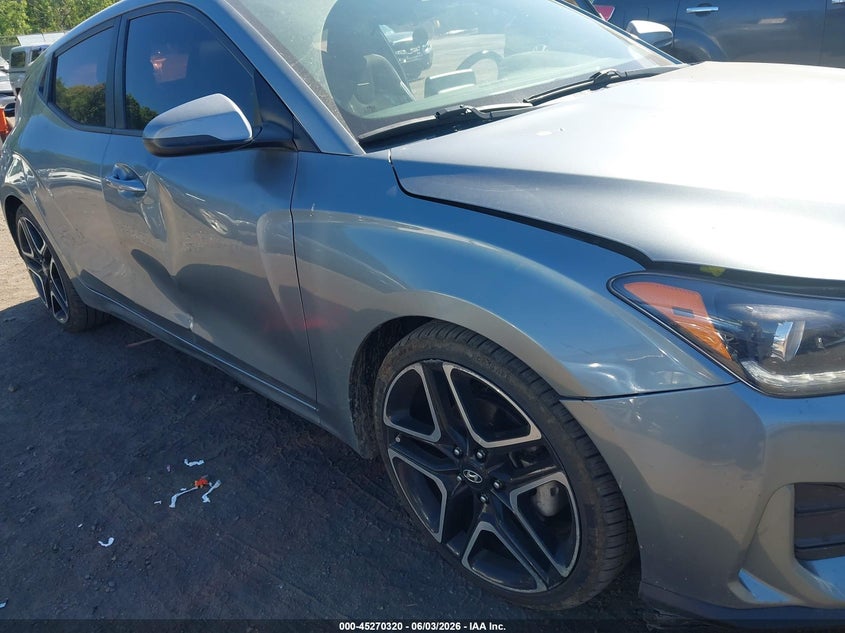 2020 Hyundai Veloster 2.0 Premium VIN: KMHTG6AF8LU026224 Lot: 45270320