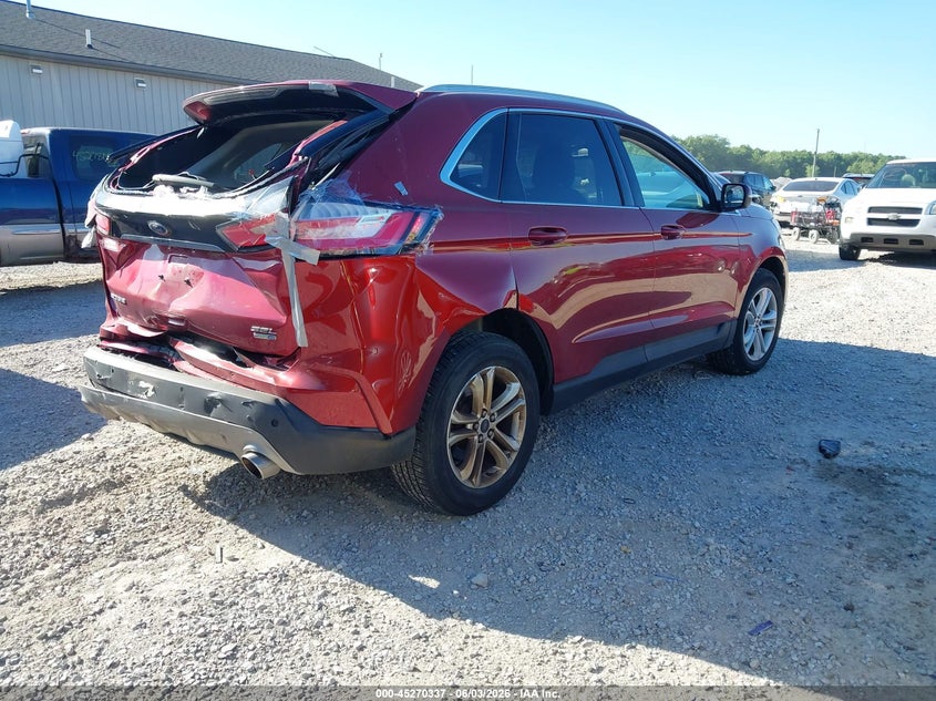 2019 FORD EDGE auction photo 4