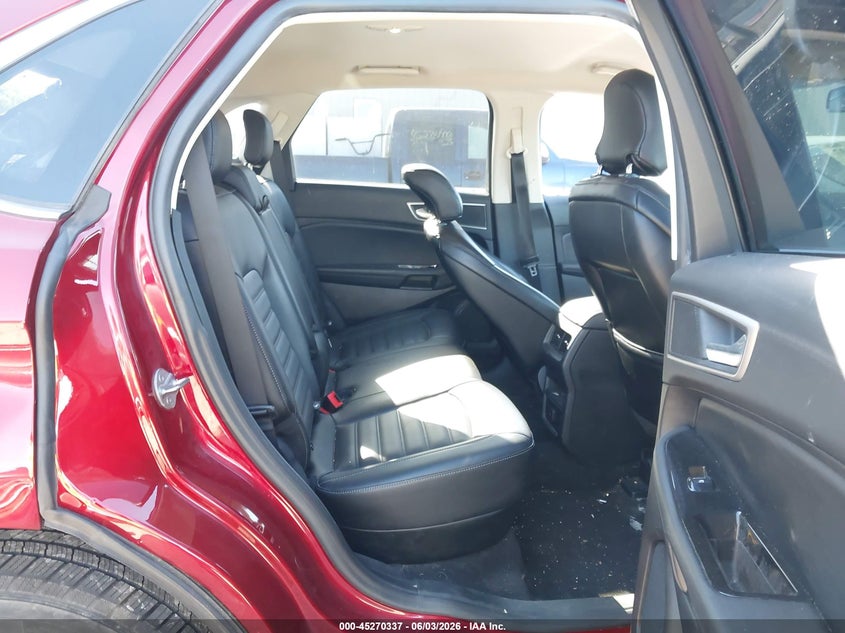 2019 FORD EDGE auction photo 8