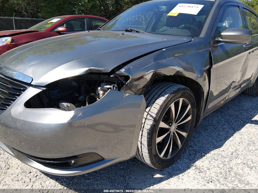 2011 Chrysler 200 S VIN: 1C3BC8FG6BN613396 Lot: 45270475