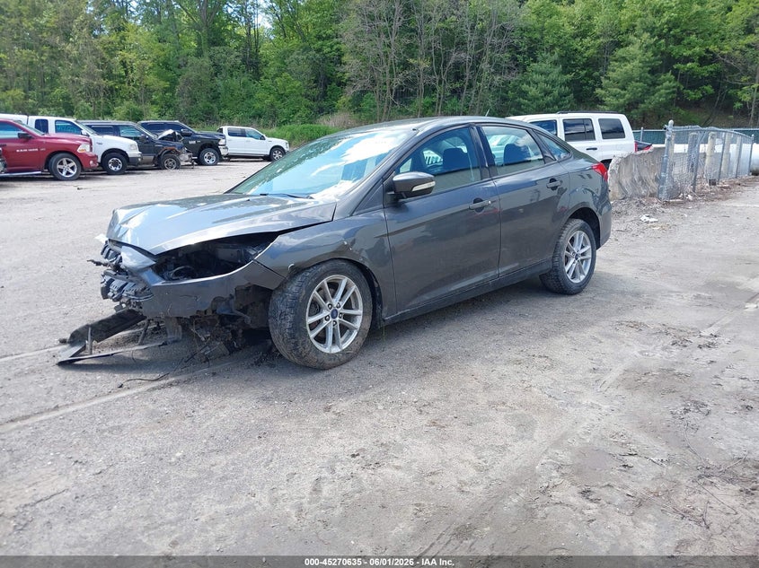 Vin: 1fadp3f2xhl321552, lot: 45768459, ford focus se 20172