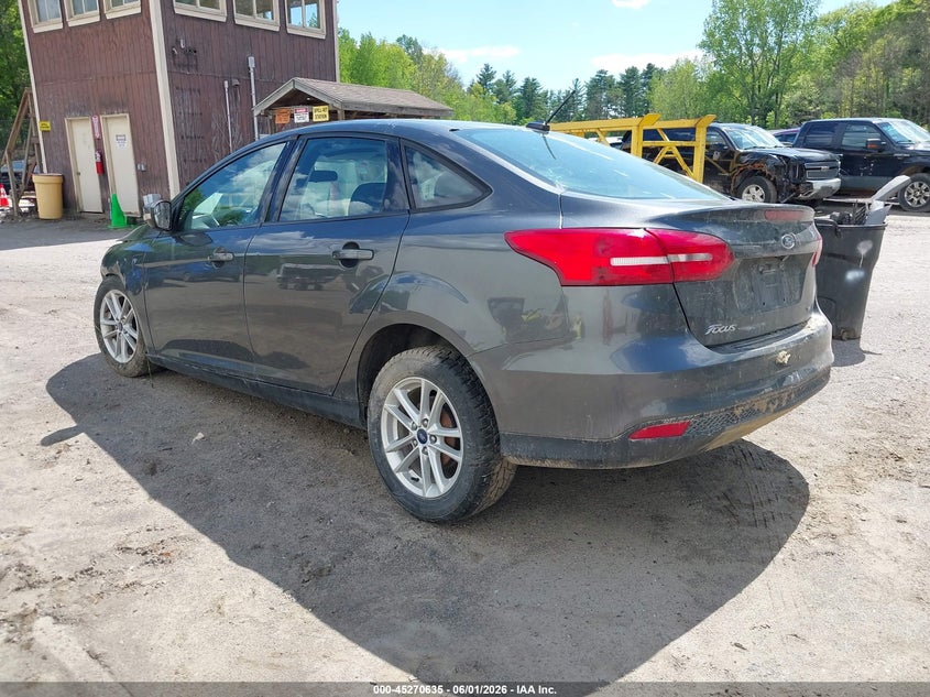 Vin: 1fadp3f2xhl321552, lot: 45768459, ford focus se 20173