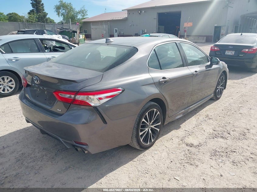 Vin: 4t1g11ak7lu306106, lot: 45768511, toyota camry se 20204
