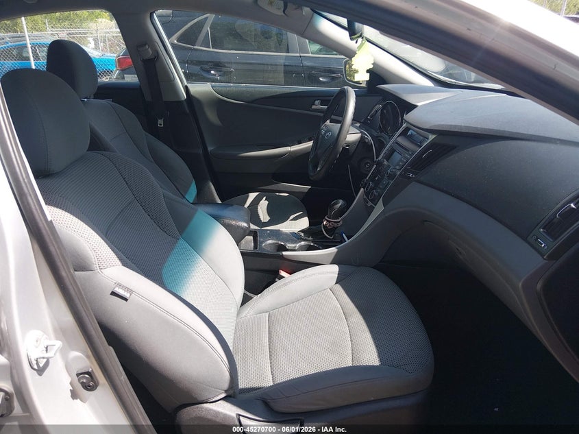 2014 HYUNDAI SONATA auction photo 5