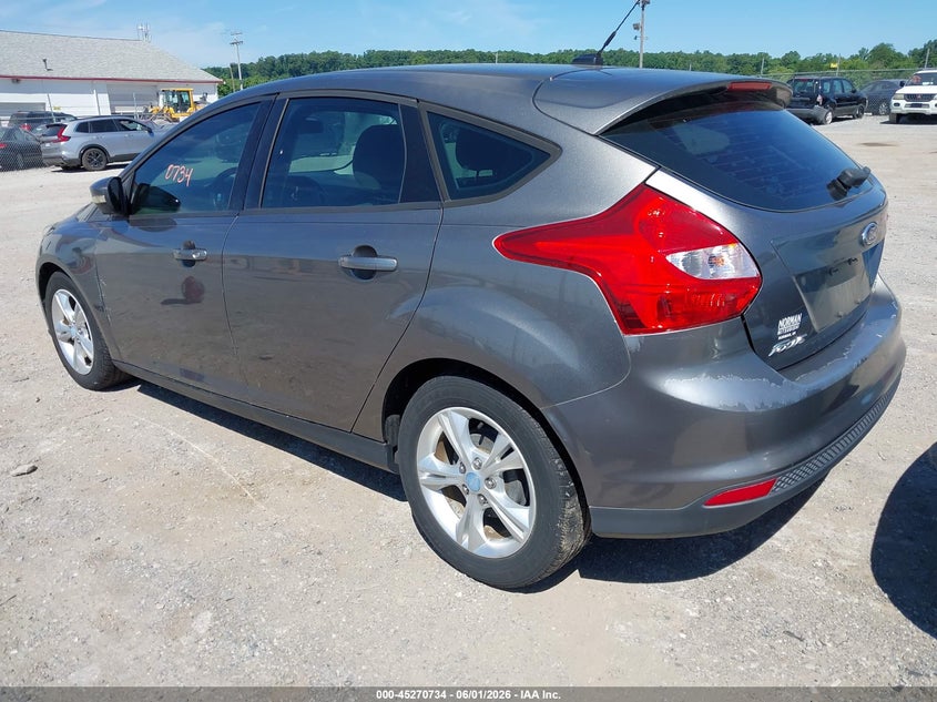 Vin: 1fadp3k25dl137765, lot: 45768558, ford focus se 20133