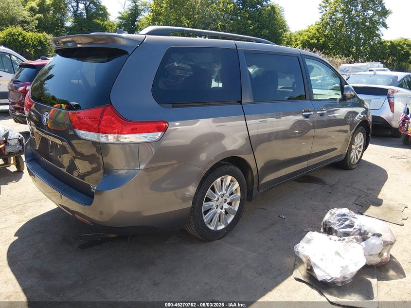 Vin: 5tddk3dc8cs036571, lot: 45768586, toyota sienna xle 7 passenger 20124