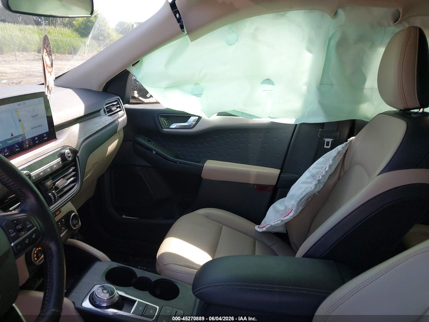 2020 FORD ESCAPE auction photo 5