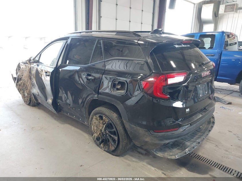 2023 GMC TERRAIN auction photo 3