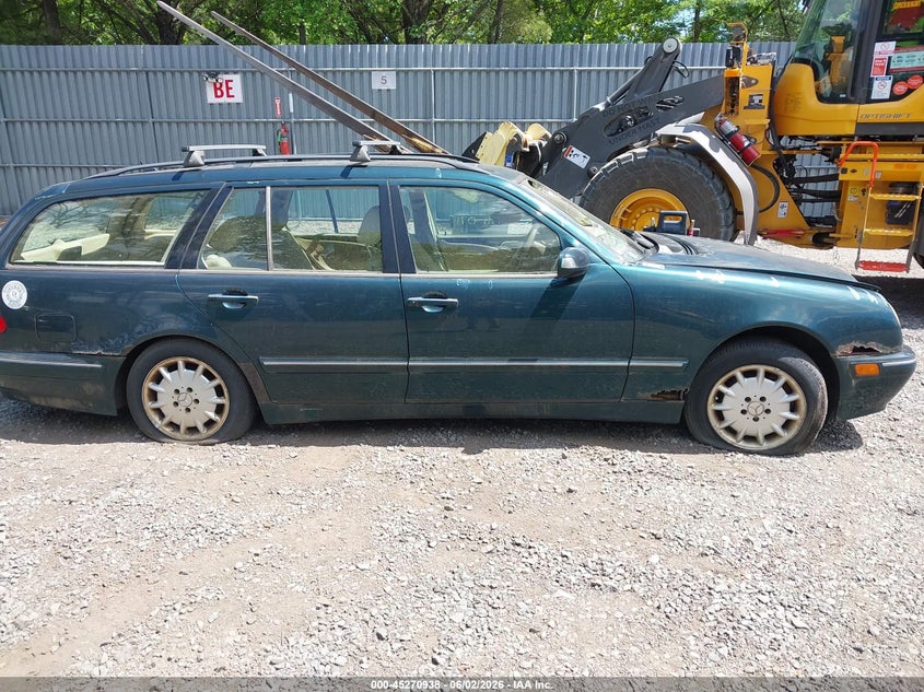 2002 Mercedes-Benz E 320 4M VIN: WDBJH82JX2X068316 Lot: 45270938