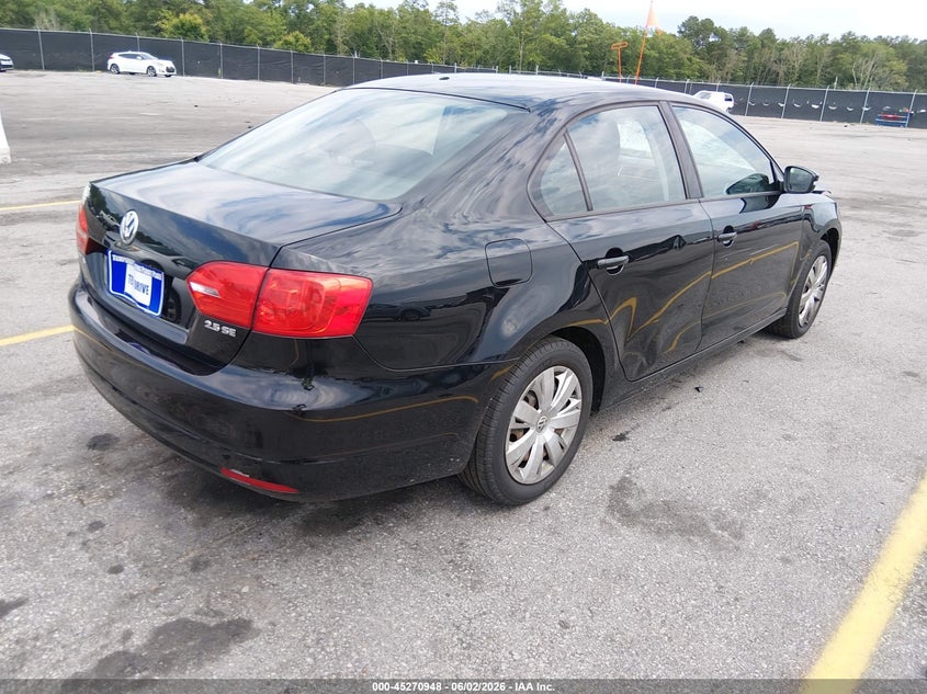 2012 VOLKSWAGEN JETTA auction photo 4