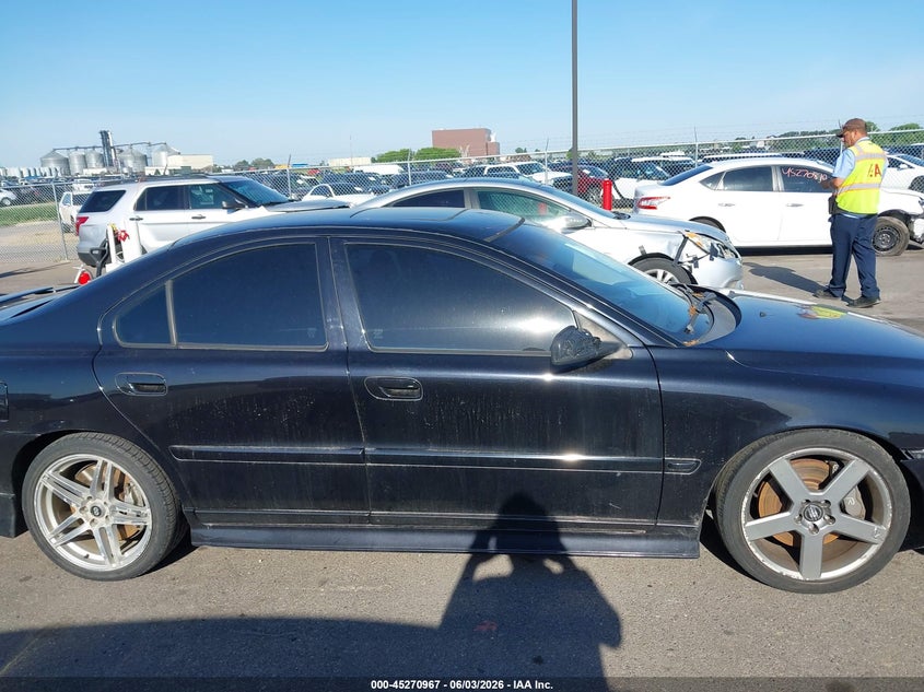 2006 Volvo S60 R VIN: YV1RH527462551420 Lot: 45270967