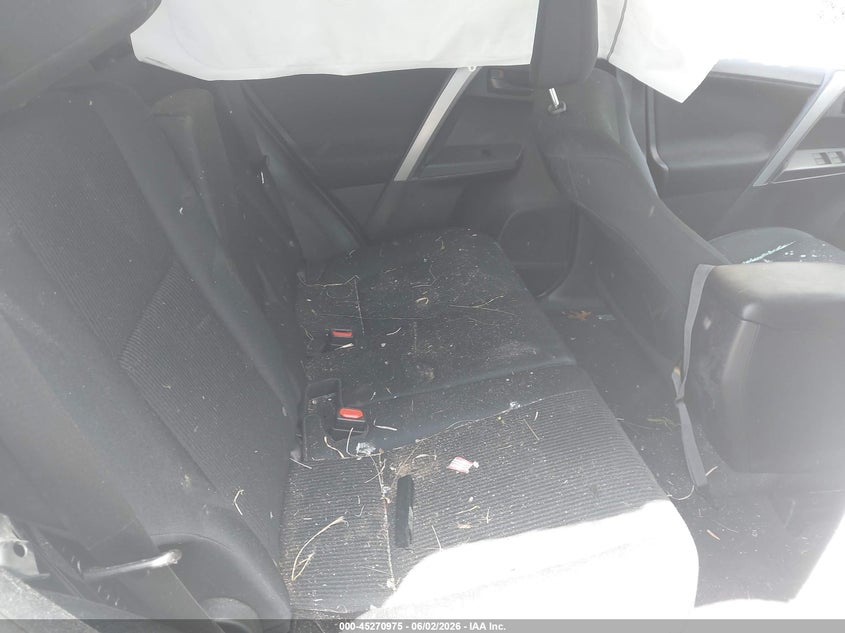 2017 TOYOTA RAV4 auction photo 8