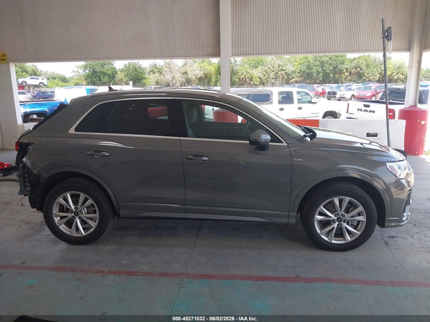 2023 Audi Q3 Premium 45 Tfsi S Line Quattro Tiptronic VIN: WA1DECF34P1110666 Lot: 45271032