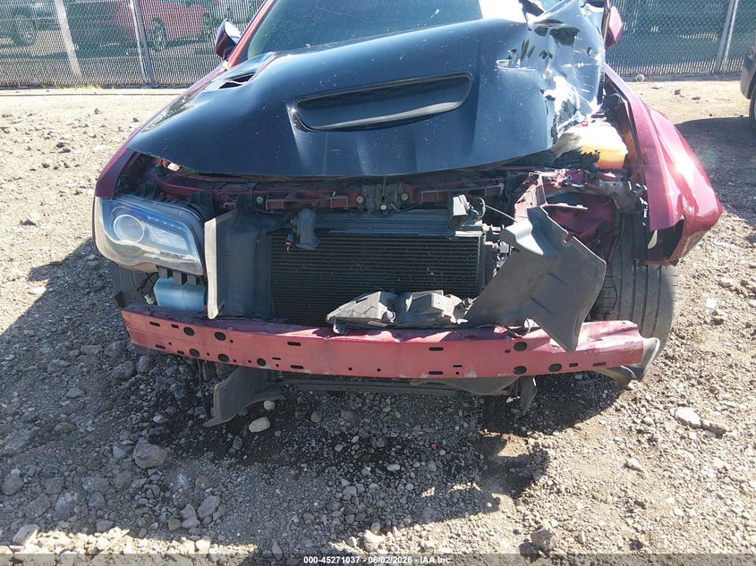 2020 CHRYSLER 300 auction photo 6