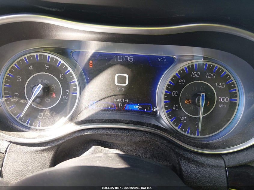2020 CHRYSLER 300 auction photo 7