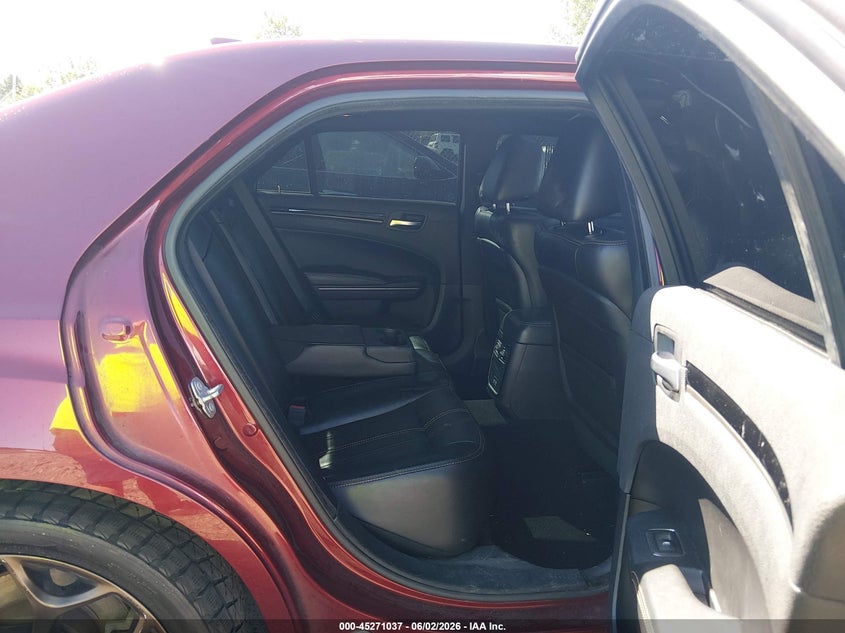 2020 CHRYSLER 300 auction photo 8