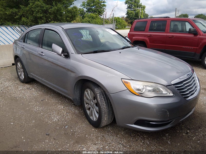 2014 Chrysler 200