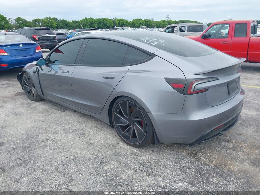 Vin: 5yj3e1et8rf862713, lot: 45768926, tesla model 3 performance all-wheel drive 20243