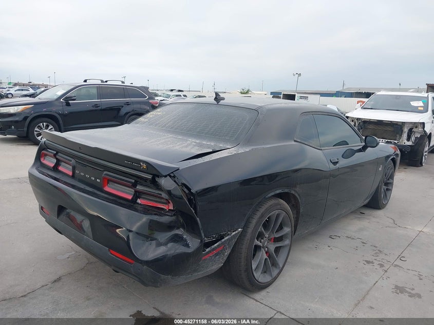 Vin: 2c3cdzfj5lh105806, lot: 45768982, dodge challenger r/t scat pack 20204