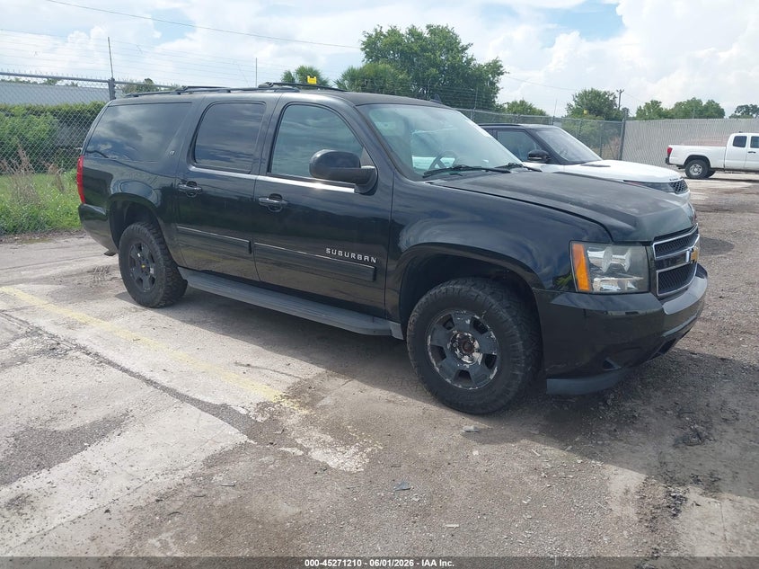 2013 CHEVROLET SUBURBAN 1500 LT