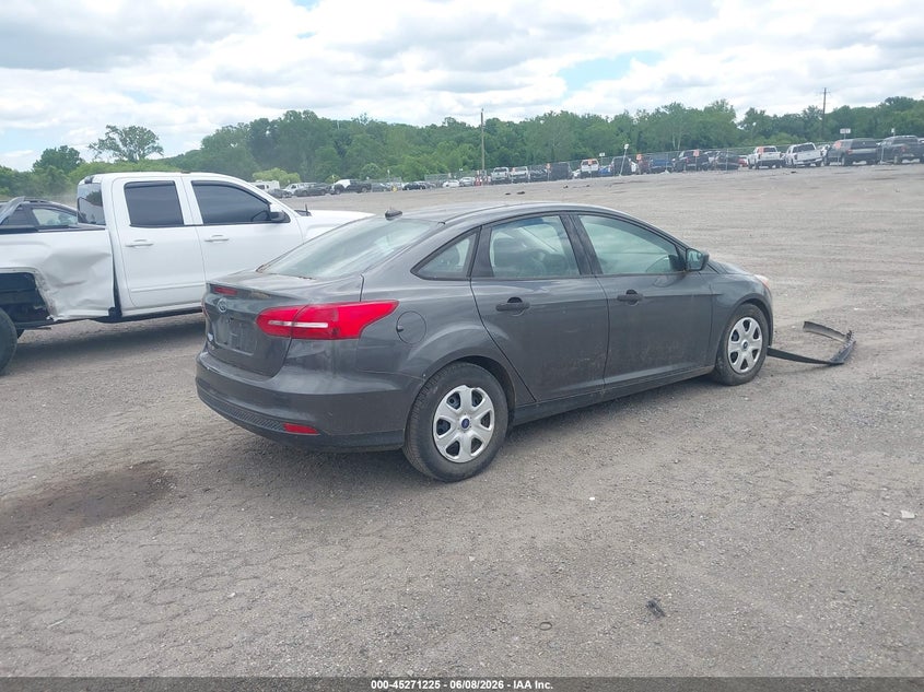 Vin: 1fadp3e22hl322275, lot: 45769049, ford focus s 20174