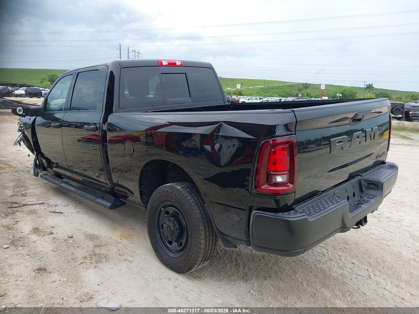 Vin: 3c6ur5cj7sg537494, lot: 45769141, ram 2500 tradesman  4x4 6'4 box 20253