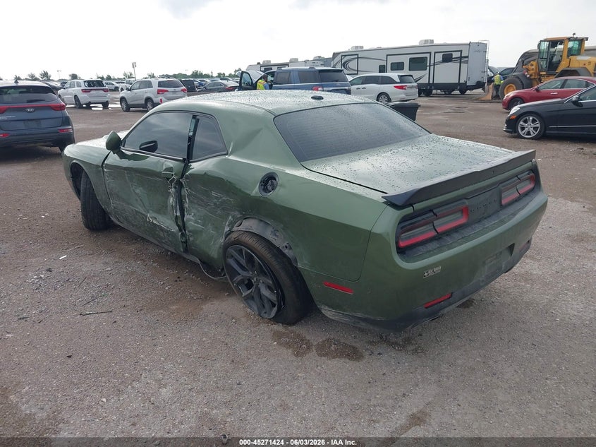 Vin: 2c3cdzag7lh196959, lot: 45769248, dodge challenger sxt 20203