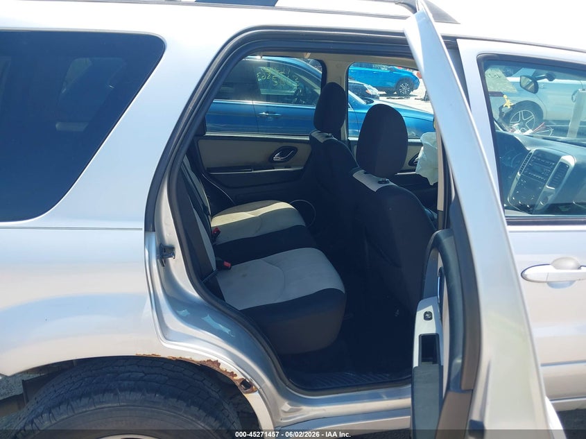 2007 Mercury Mariner Luxury VIN: 4M2YU81167KJ03123 Lot: 45271457