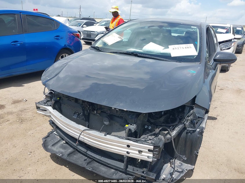 2025 TOYOTA COROLLA auction photo 6