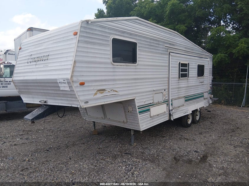 1NL10FL20Y1040762 2000 Gulf Stream Conquest photo 1