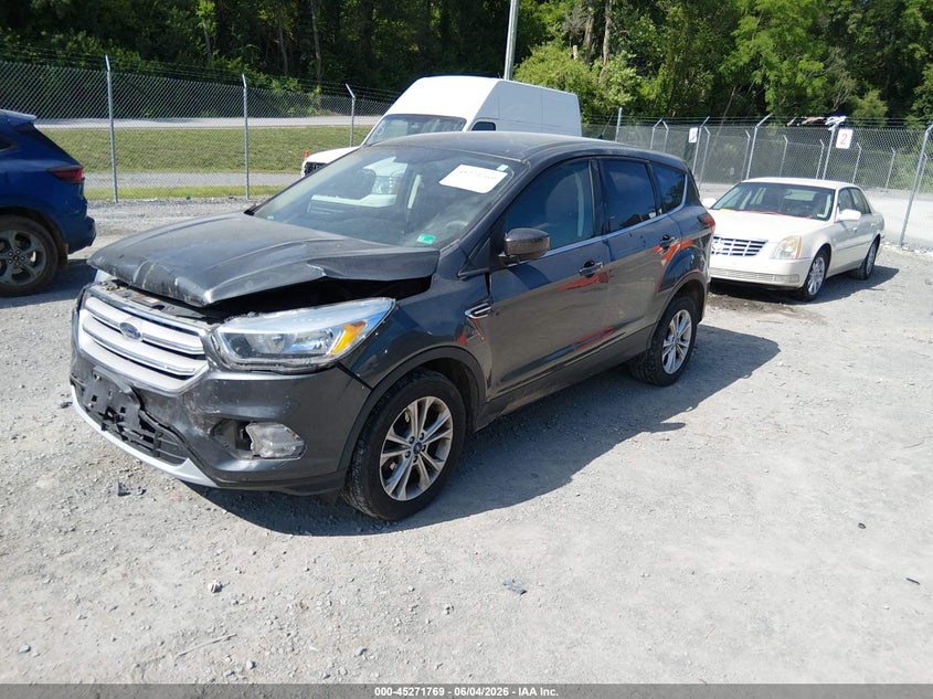 2019 FORD ESCAPE auction photo 2