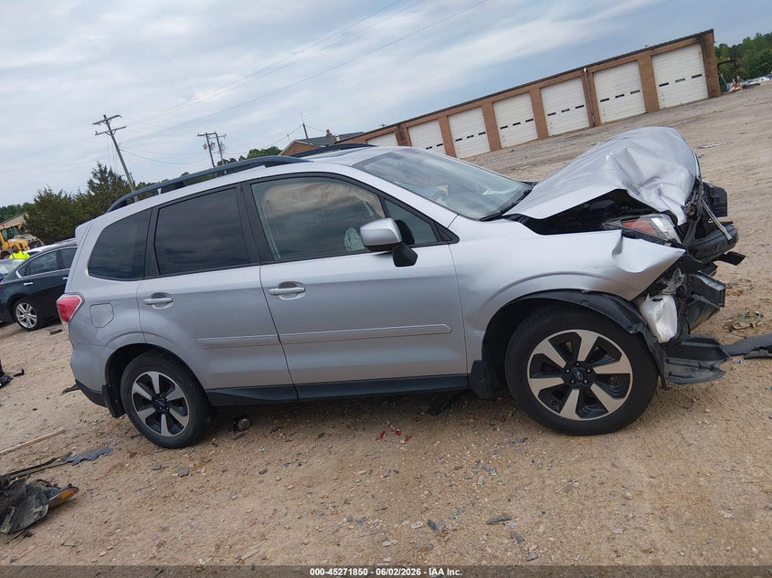 2017 Subaru Forester 2.5I Premium VIN: JF2SJAGC6HH422770 Lot: 45271850
