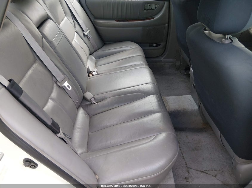 2001 Toyota Avalon Xls VIN: 4T1BF28B01U121352 Lot: 45272016