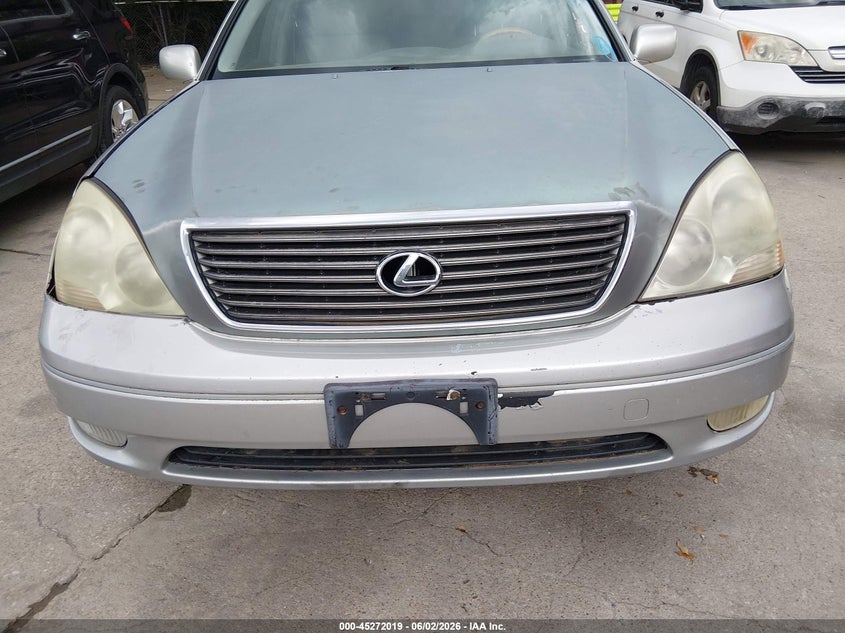2002 LEXUS LS 430 auction photo 6
