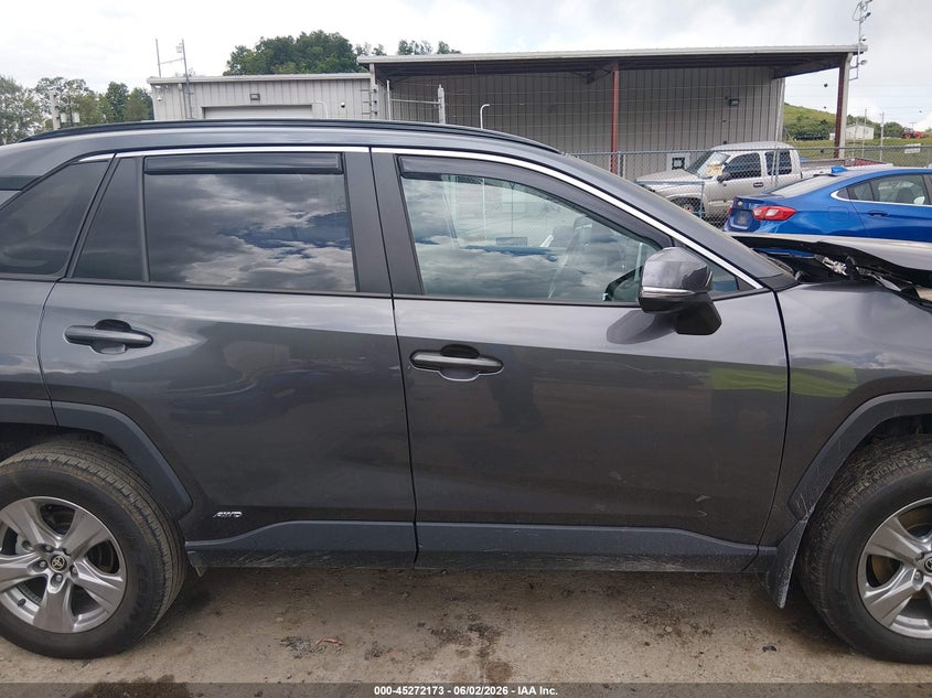 VIN 4T3RWRFV8SU197849 2025 TOYOTA RAV4 HYBRID XLE