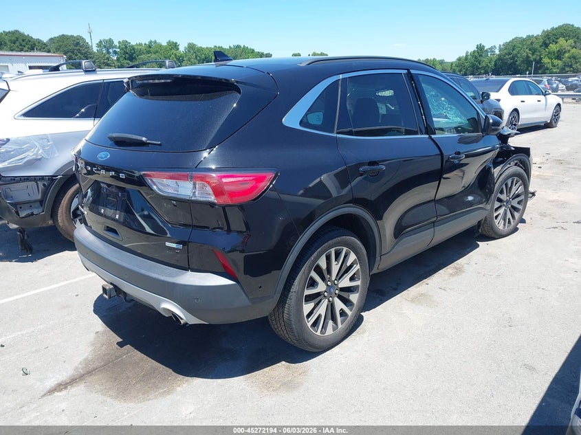 Vin: 1fmcu9j95lua92766, lot: 45770018, ford escape titanium 20204
