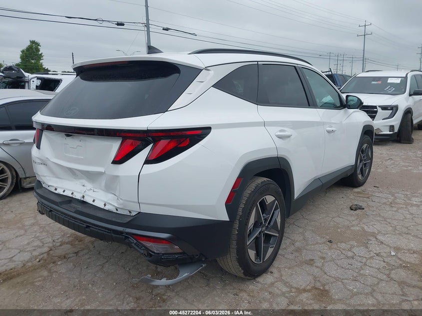 2026 HYUNDAI TUCSON auction photo 4
